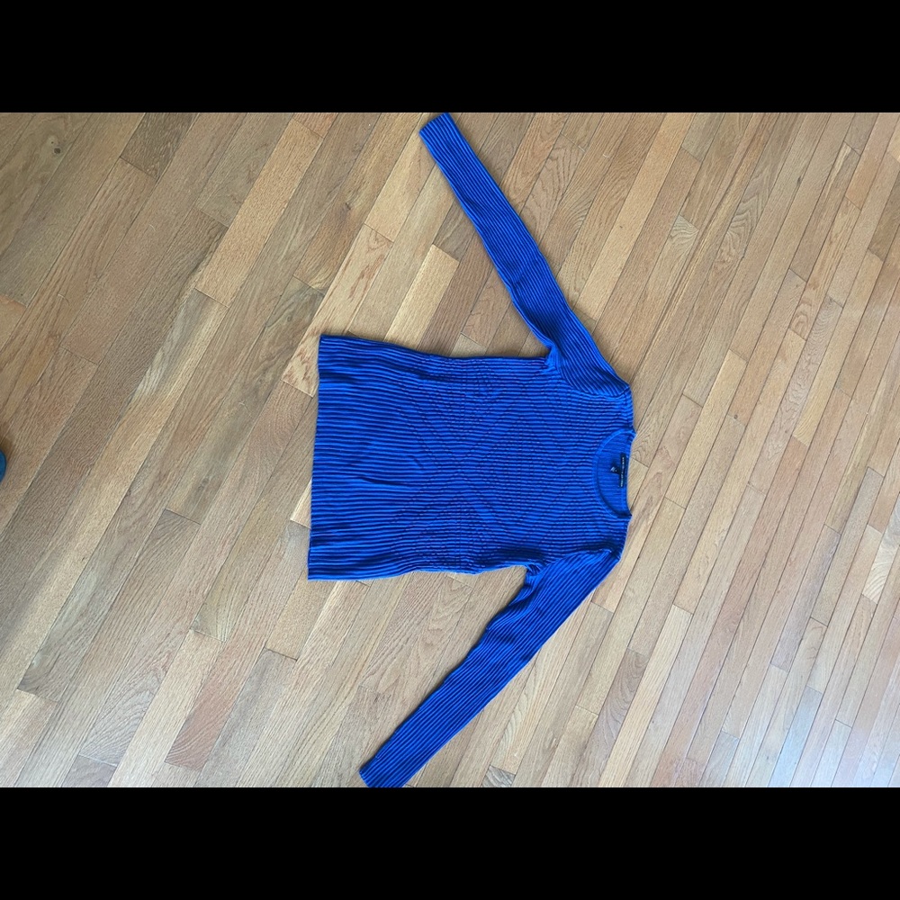 White House Black Market blue long sleeve sweater!